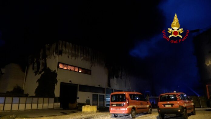 Incendio-malagrotta-edificio-bruciato Malagrotta