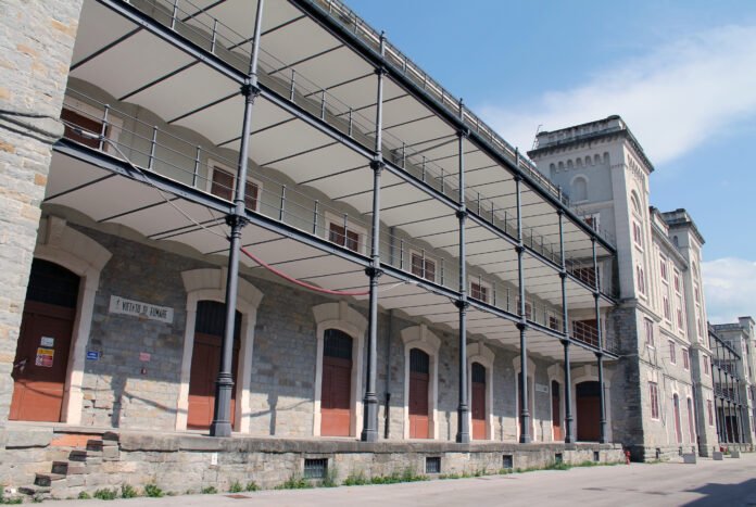Trieste, palazzo