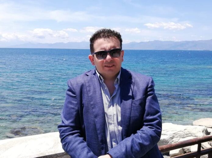Michele Menonna reggio calabria piange l'avvocato