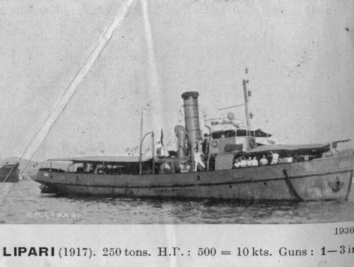 foto di nave, tenente di vascello, morto per amianto