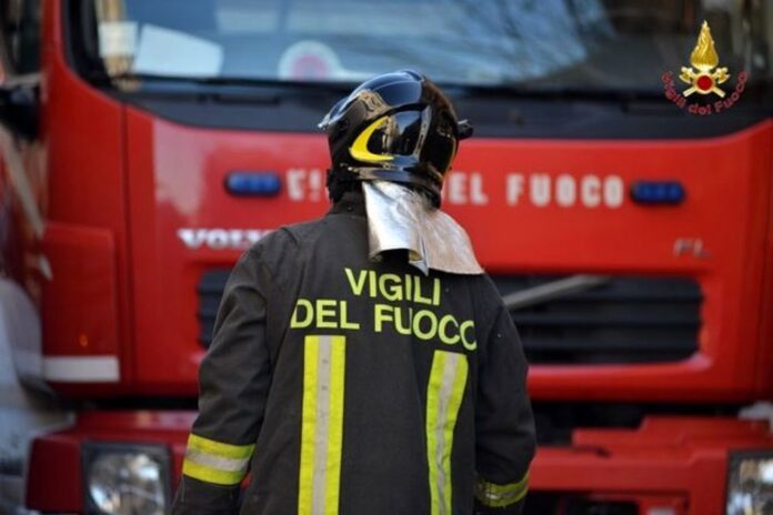 Lido Eden, incendio, vigili del fuoco