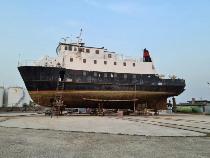 fincantieri, amianto operaio morto, risarcimento milionario