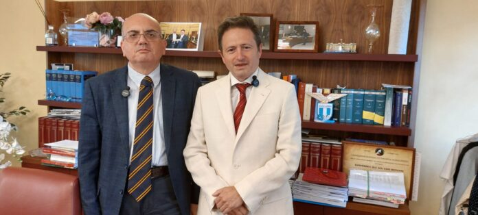 Il giornalista Luigi Abbate intervista l'Avv. Ezio Bonanni