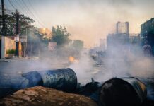 proteste amianto a Seul, (foto free di Fajrul Falah da Pixabay)