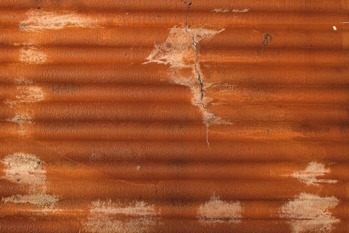 amianto, eternit (Foto free di Wolfgang Eckert da Pixabay)