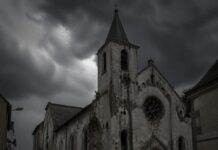 chiesa d'amianto (1 immagine AI free)